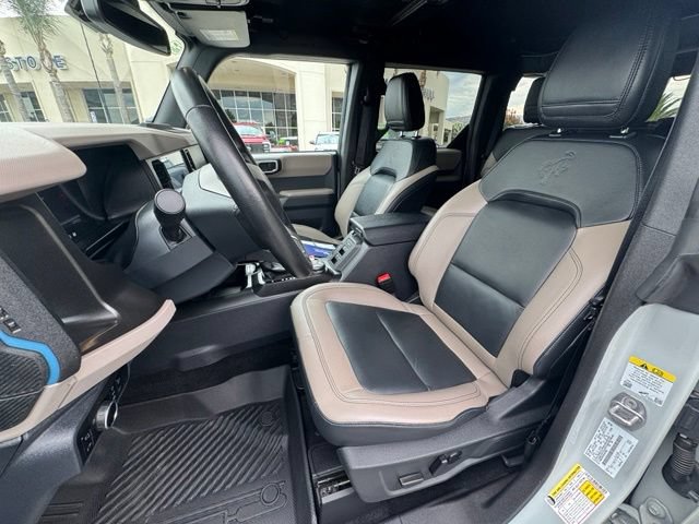 Certified 2023 Ford Bronco Wildtrak AWD/4WD image 10