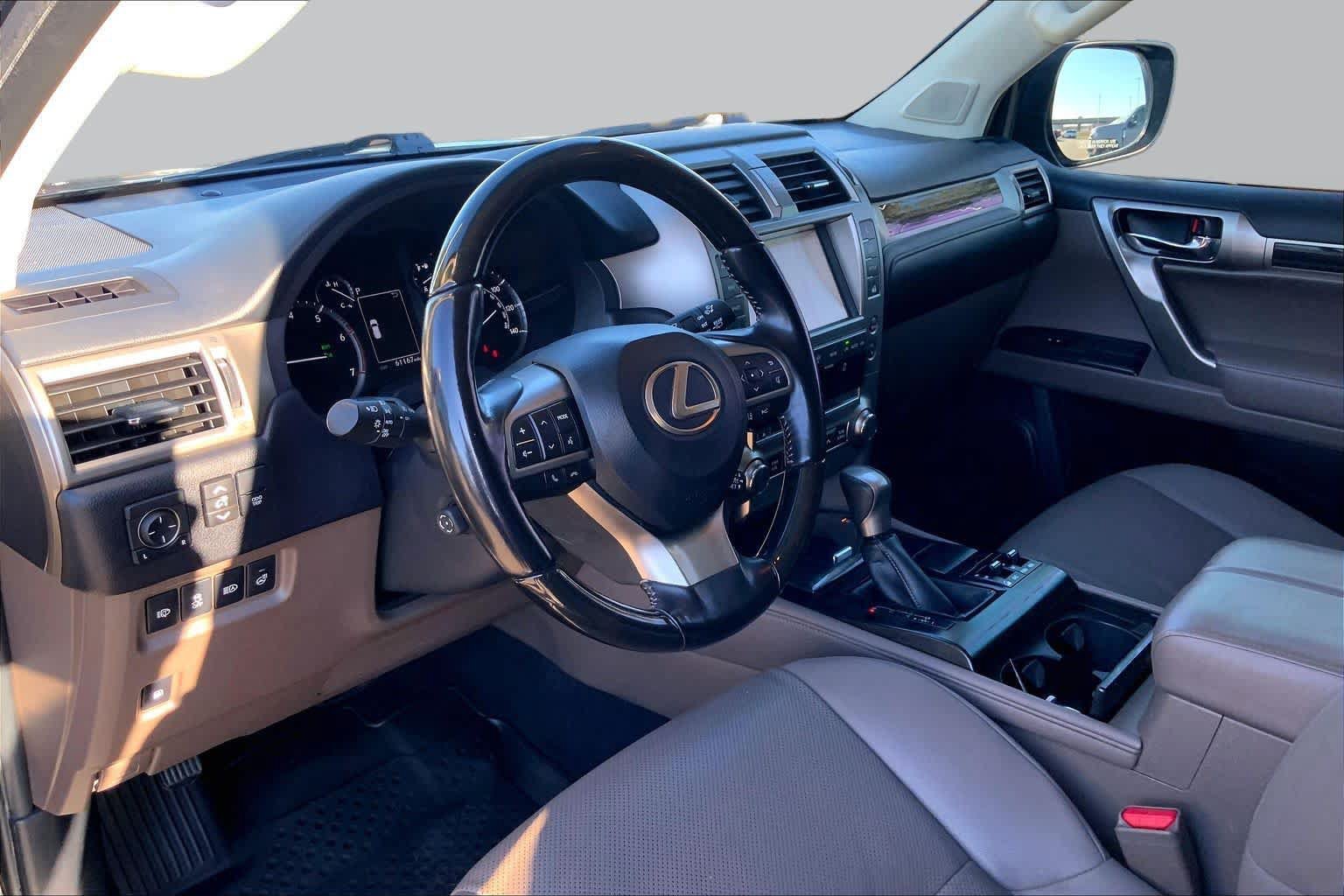 Used 2021 Lexus GX 460 Premium AWD/4WD image 18