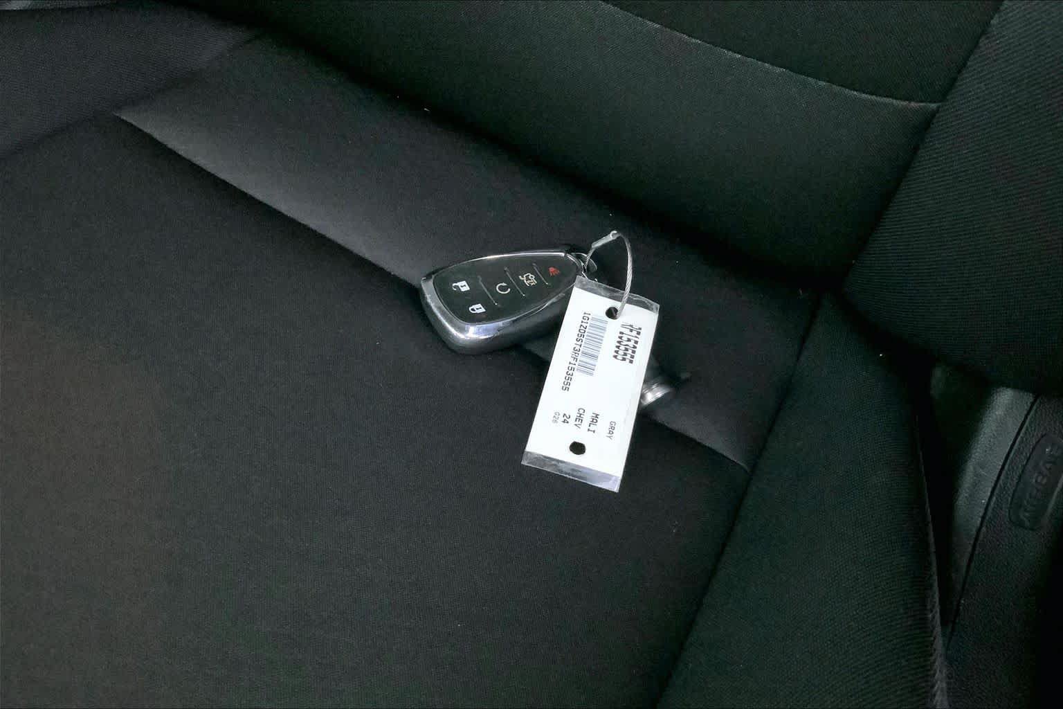 Used 2024 Chevrolet Malibu LT FWD image 14