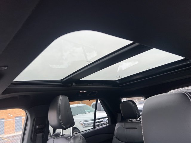 Certified 2023 Ford Explorer ST w/ Equipment Group 401A image 20