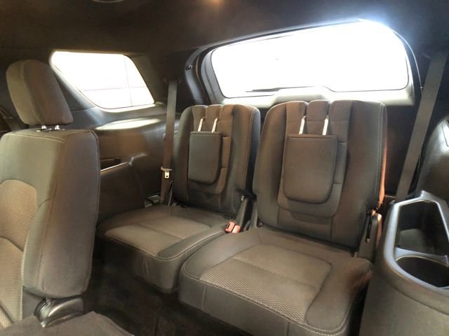 Certified 2018 Ford Explorer XLT w/ Equipment Group 201A image 21