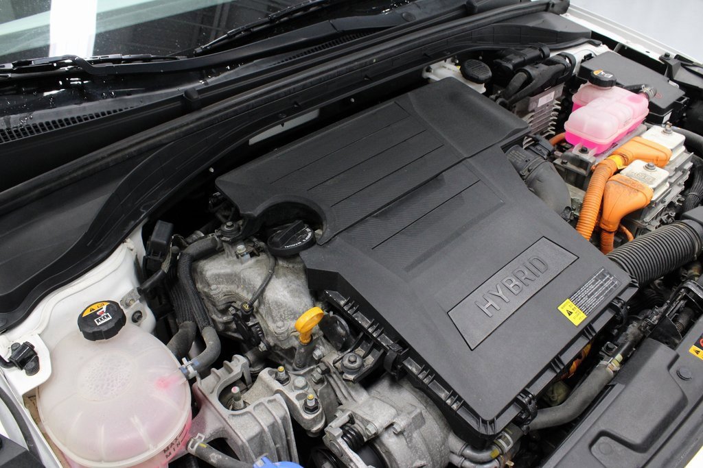 Used 2020 Hyundai Ioniq Blue image 17