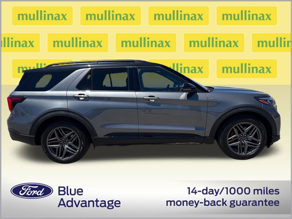 Certified 2025 Ford Explorer ST-Line w/ Premium Package RWD video 2