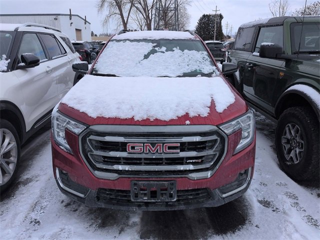 Used 2023 GMC Terrain AT4 image 6