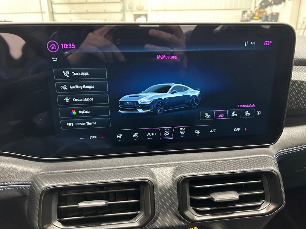 Certified 2025 Ford Mustang Dark Horse RWD image 24