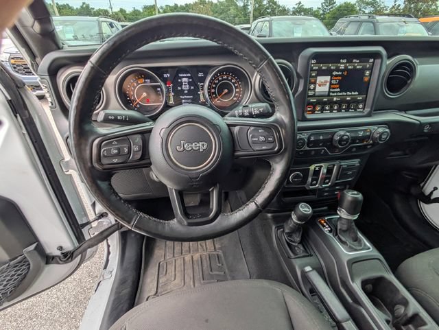 Used 2023 Jeep Wrangler Sport AWD/4WD image 11