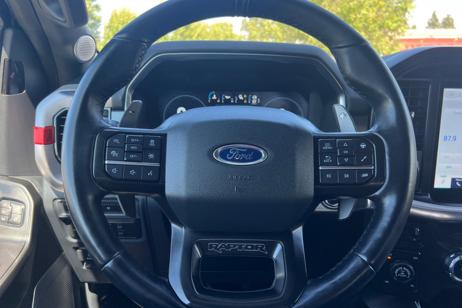 Certified 2022 Ford F150 Raptor w/ Equipment Group 801A High AWD/4WD image 24