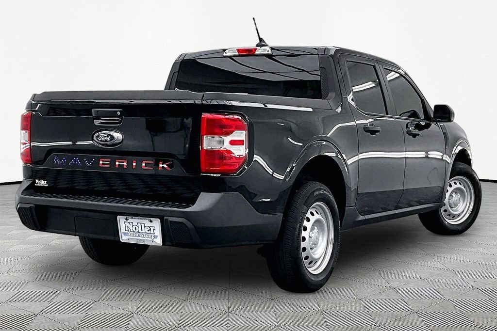 Certified 2023 Ford Maverick XL FWD image 2