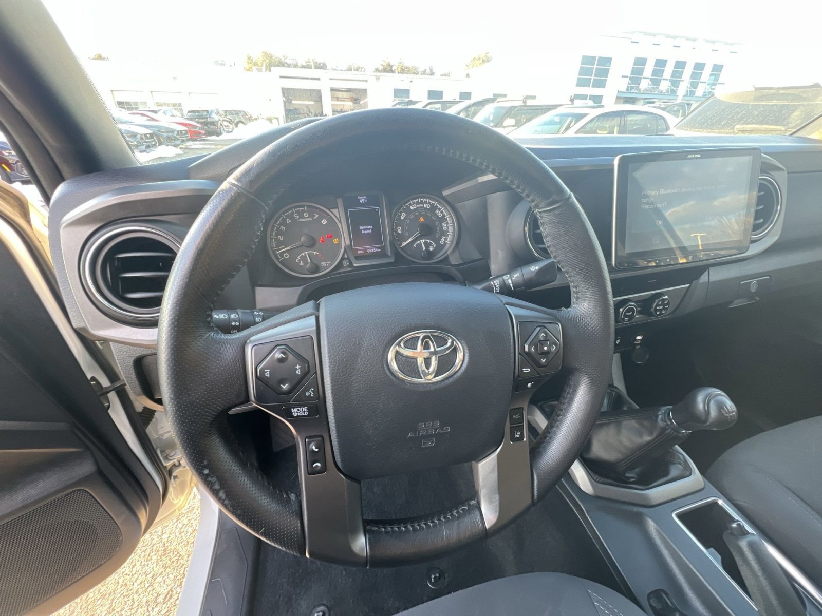 Used 2019 Toyota Tacoma TRD Off-Road w/ Technology Package image 16
