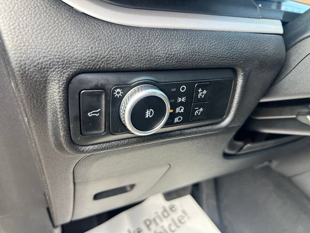 Certified 2023 Ford Explorer XLT w/ Equipment Group 202A AWD/4WD image 7