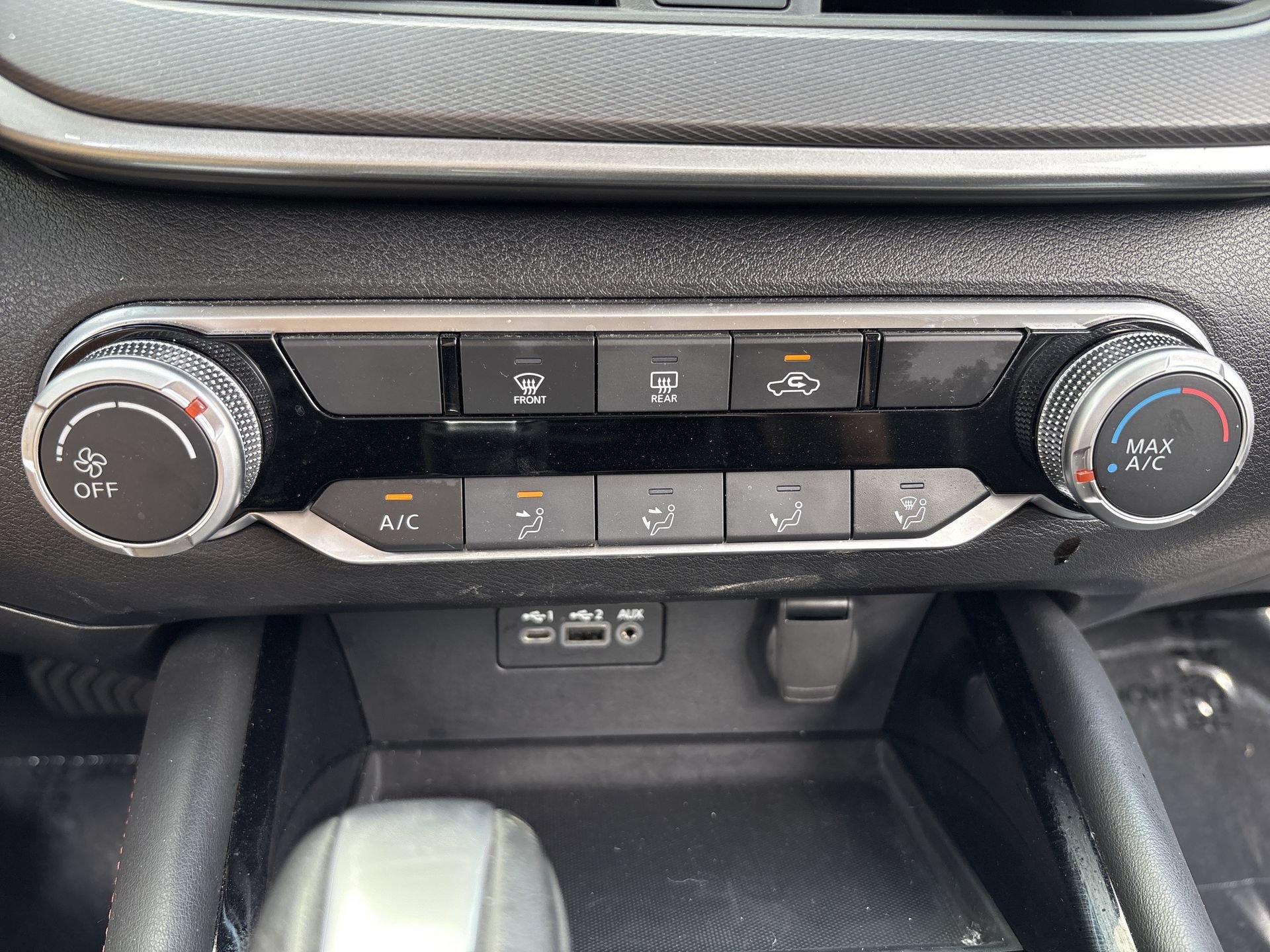 Used 2025 Nissan Altima 2.5 SR AWD/4WD image 6