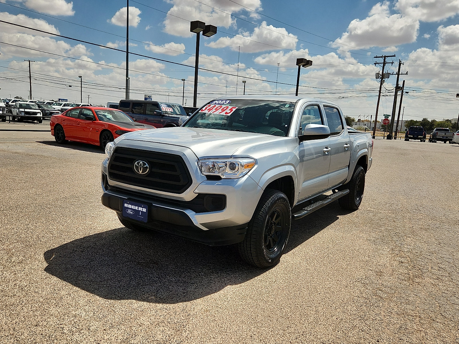 Used 2023 Toyota Tacoma SR AWD/4WD image 3