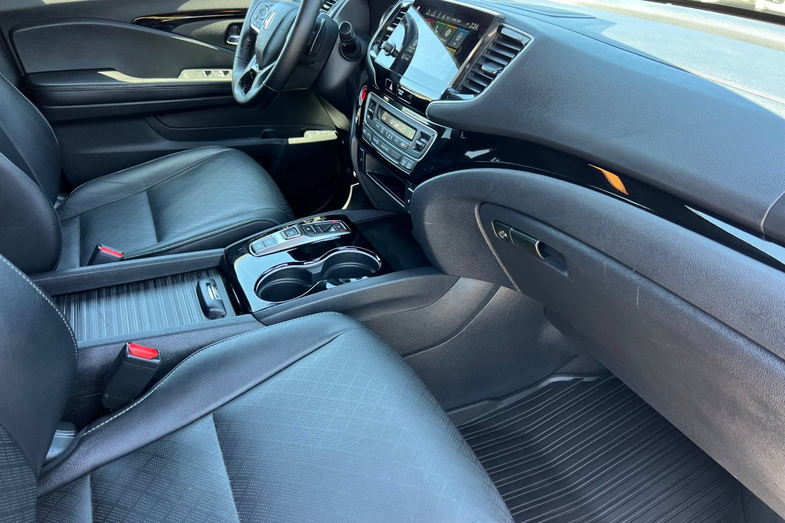 Used 2019 Honda Passport Touring image 17
