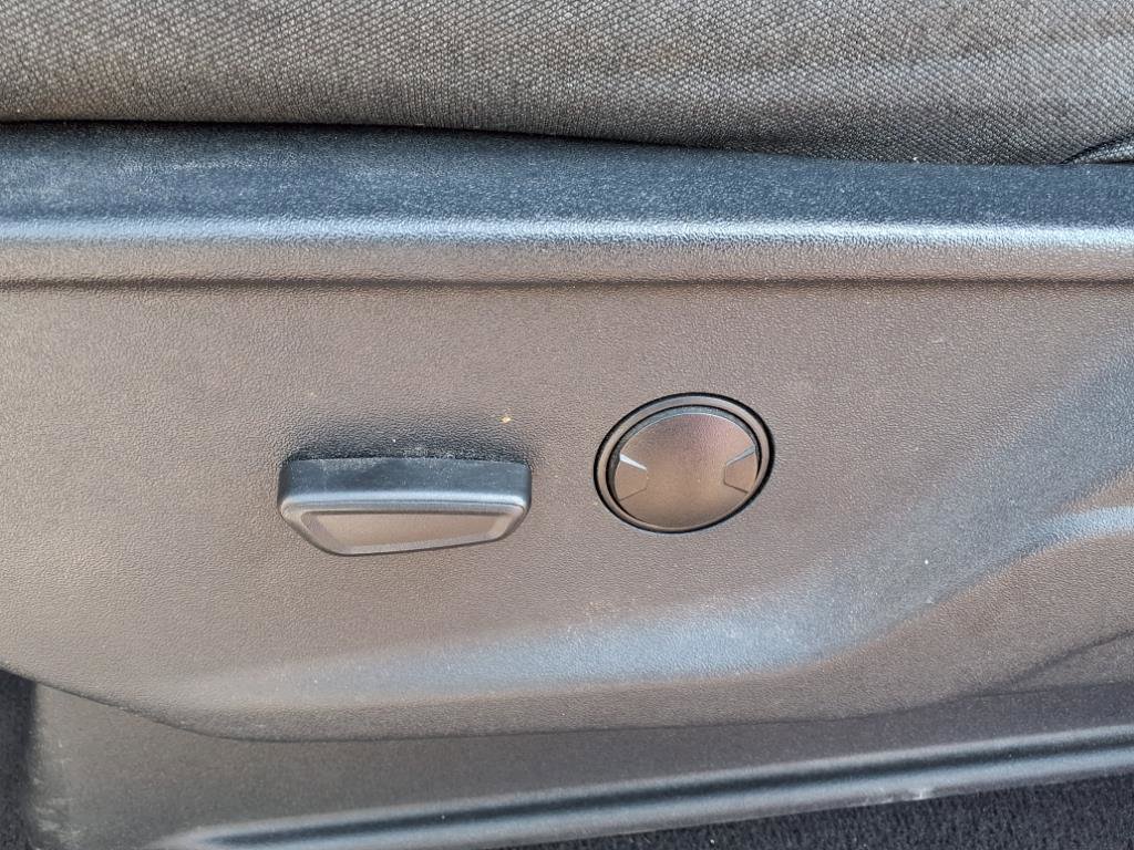 Certified 2024 Ford F350 XLT image 5