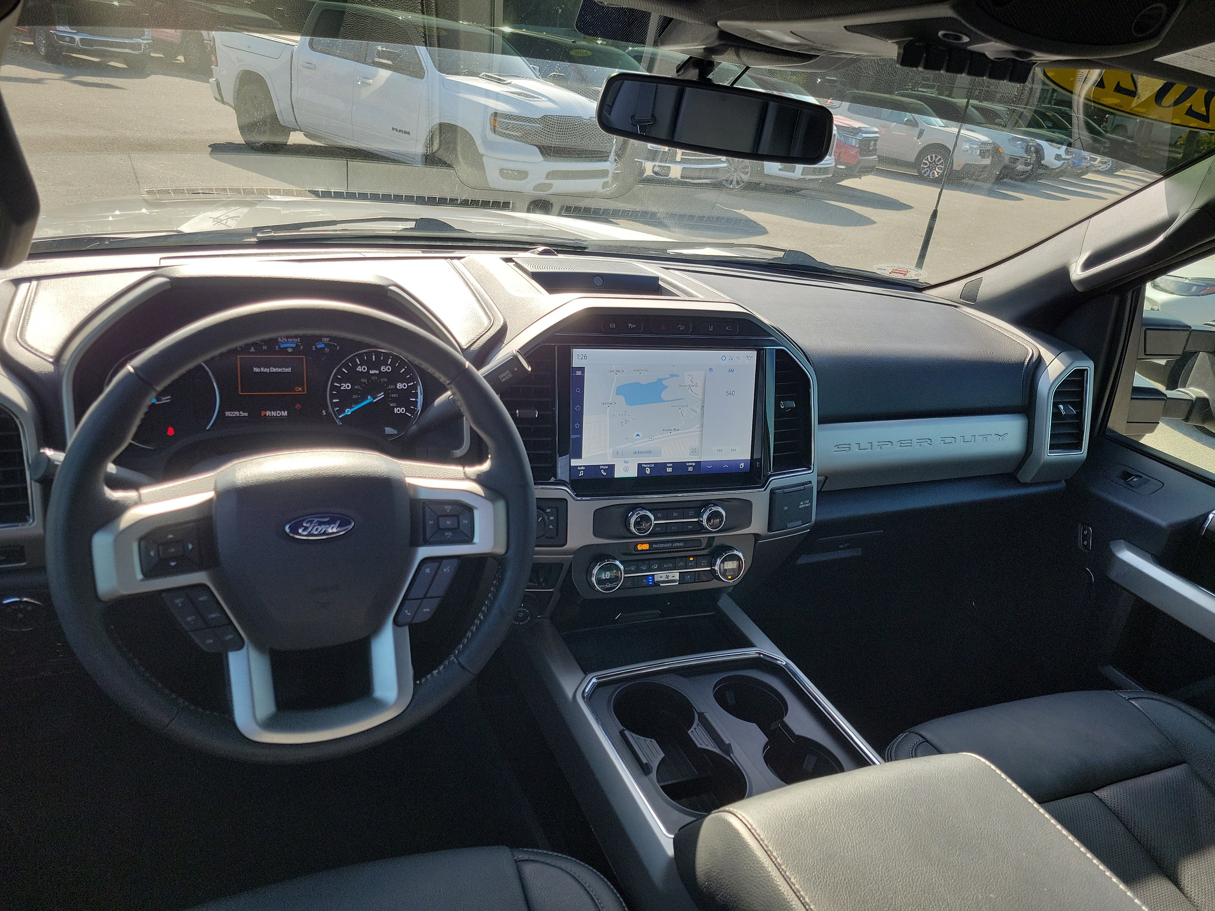 Certified 2022 Ford F350 Lariat w/ Black Appearance Package image 20