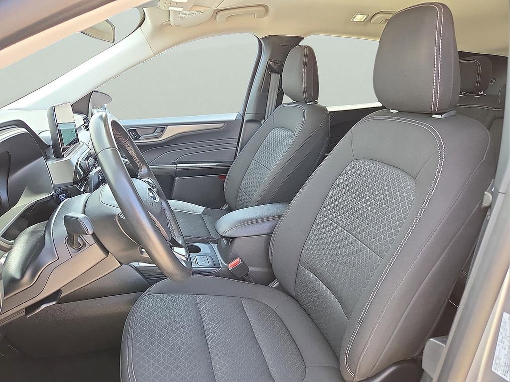 Certified 2024 Ford Escape Active FWD image 14