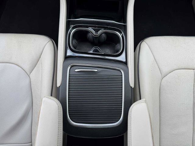 Used 2021 Chrysler Pacifica Limited w/ Premium & Safety Sphere Group AWD/4WD image 19