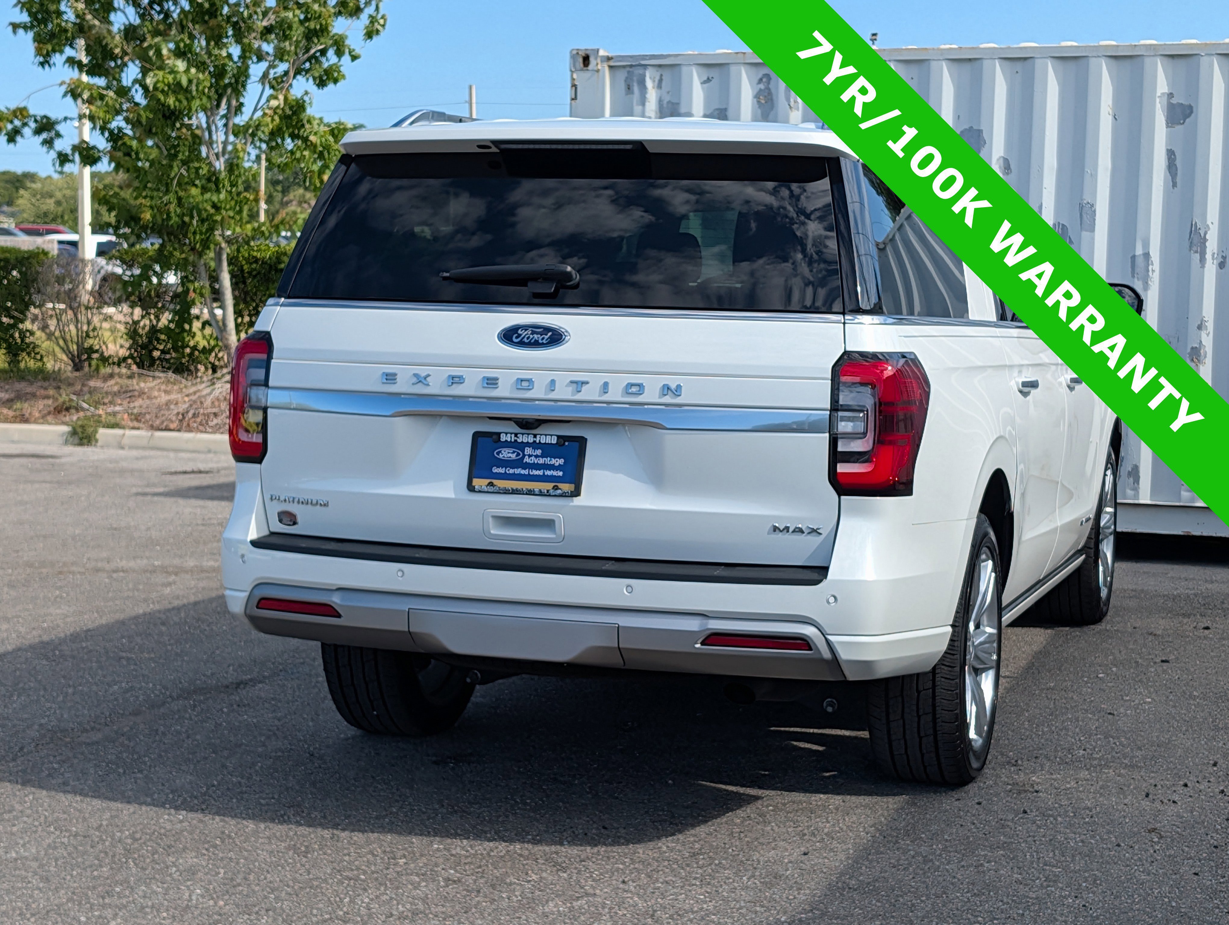 Certified 2023 Ford Expedition Max Platinum AWD/4WD image 5