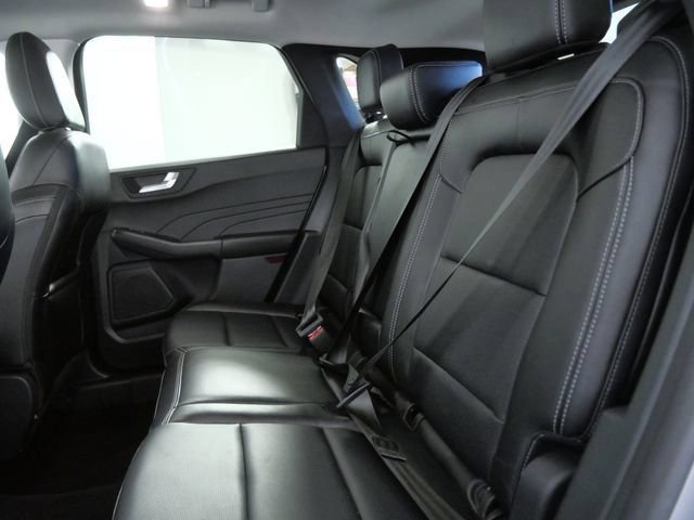 Certified 2022 Ford Escape SEL w/ Technology Package AWD/4WD image 14