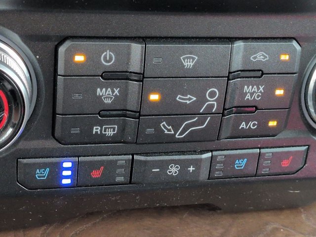 Certified 2019 Ford F250 Limited w/ FX4 Off-Road Package AWD/4WD image 22