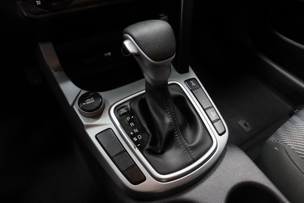 Used 2024 Kia Seltos LX image 33