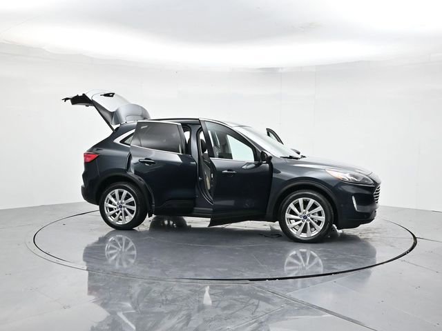Certified 2022 Ford Escape Titanium w/ Titanium Elite Package image 54