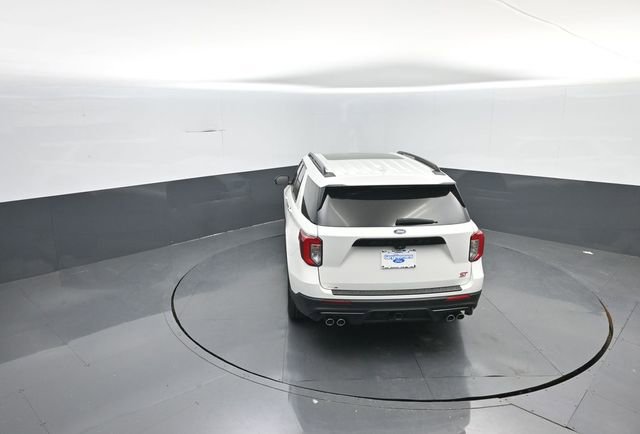 Certified 2022 Ford Explorer ST w/ Equipment Group 401A image 31