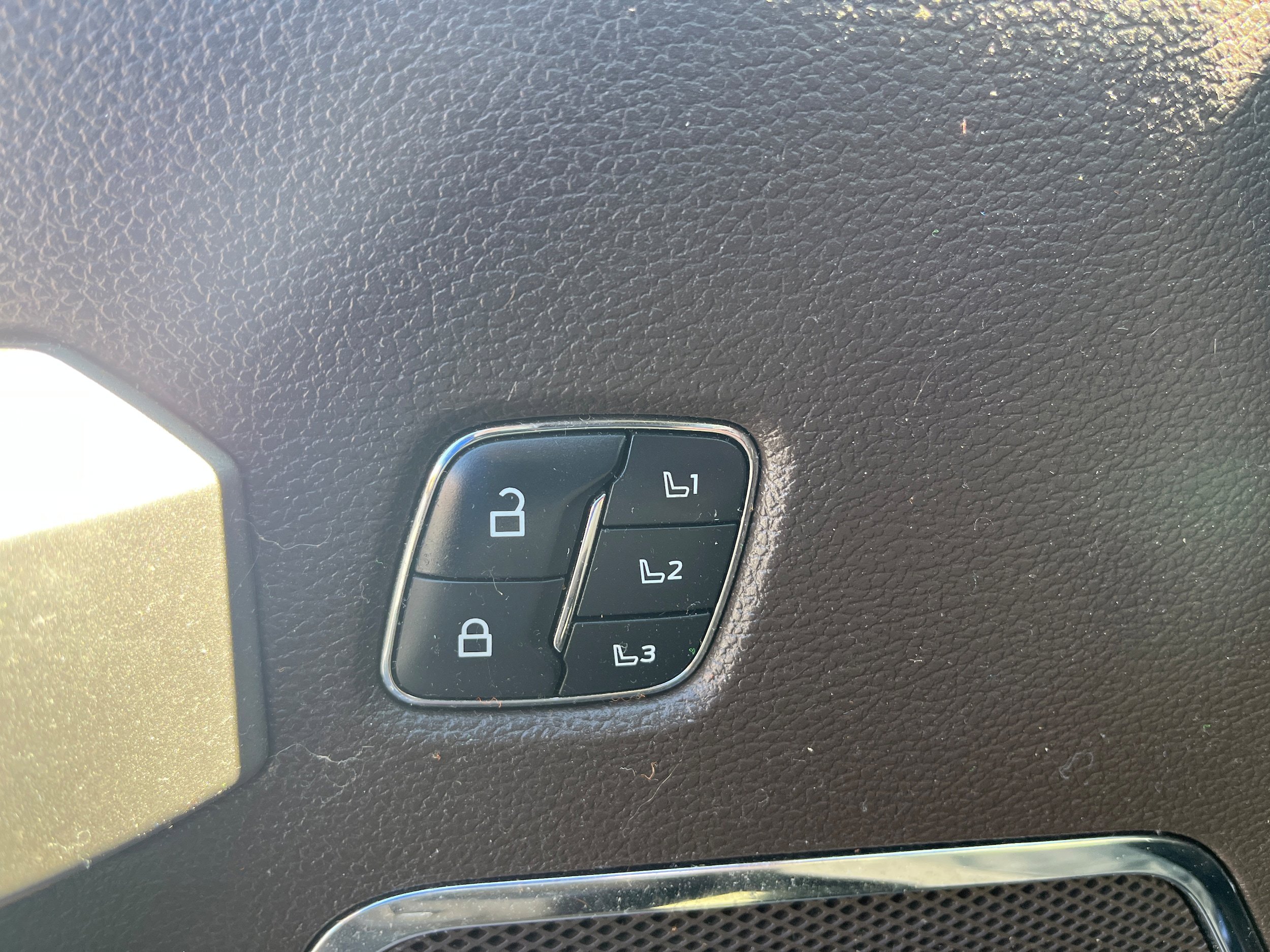 Certified 2020 Ford F250 King Ranch AWD/4WD image 22