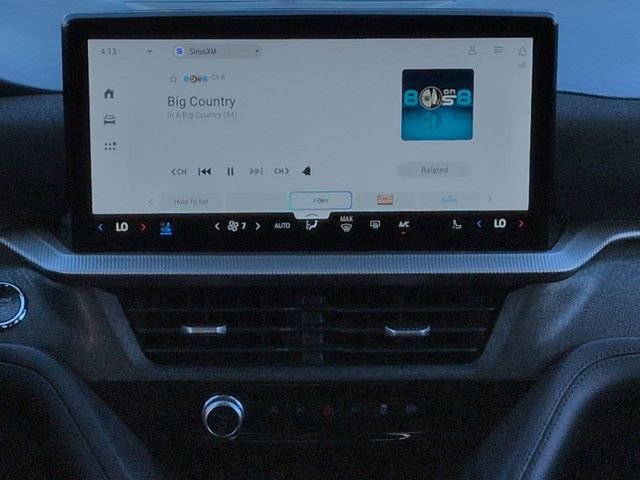 Certified 2025 Ford Explorer Platinum w/ LUX Leather Package image 18