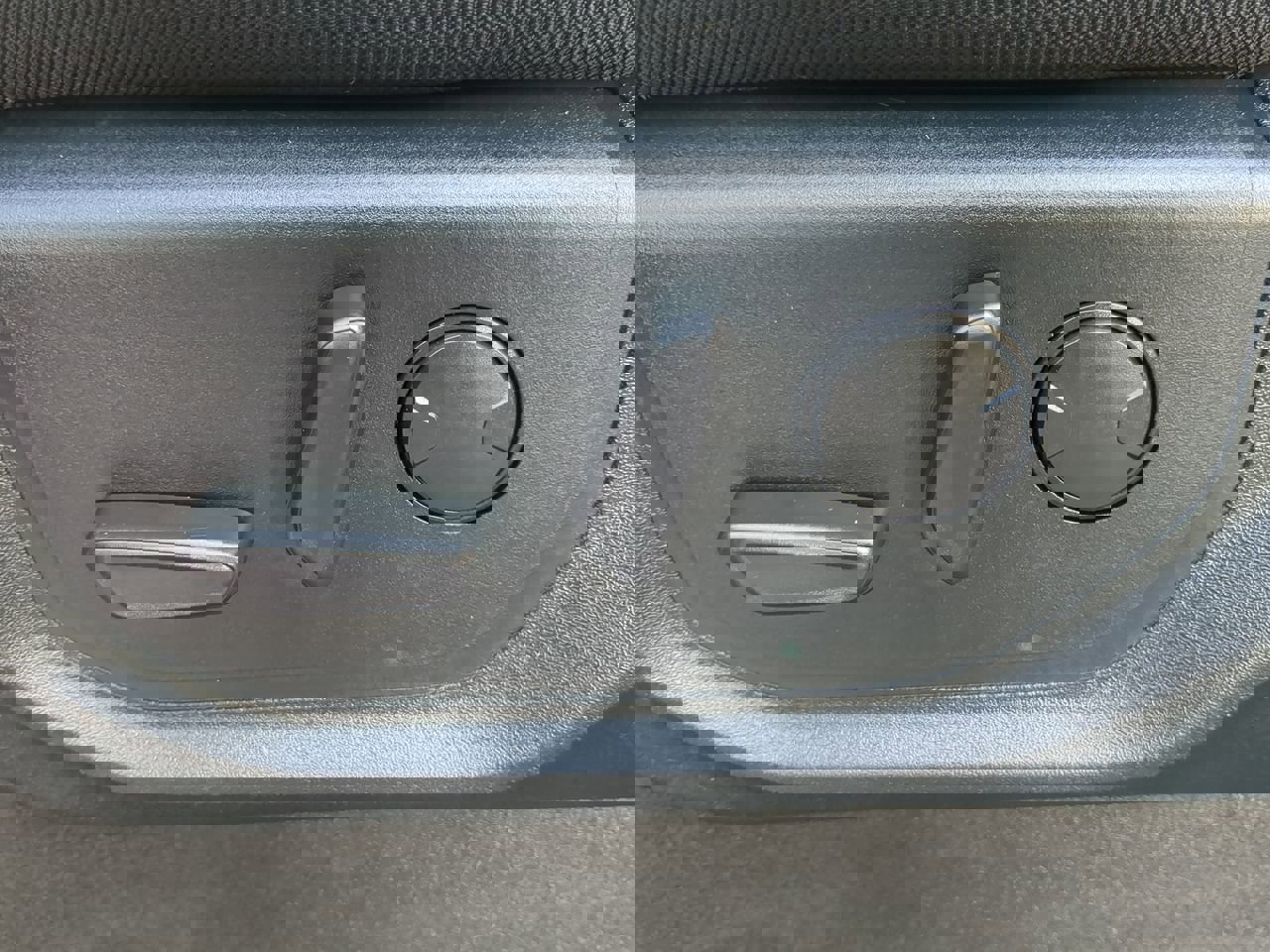 Certified 2020 Ford F150 XLT w/ Equipment Group 302A Luxury image 28