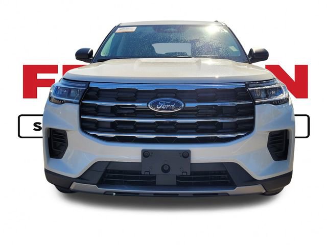 Certified 2025 Ford Explorer Active image 3