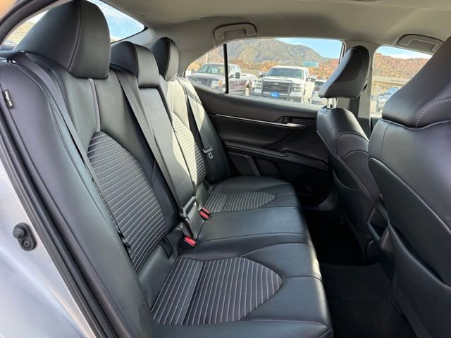 Used 2024 Toyota Camry SE image 16
