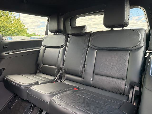 Certified 2025 Ford Expedition Max Platinum w/ Stealth Performance Package AWD/4WD image 12