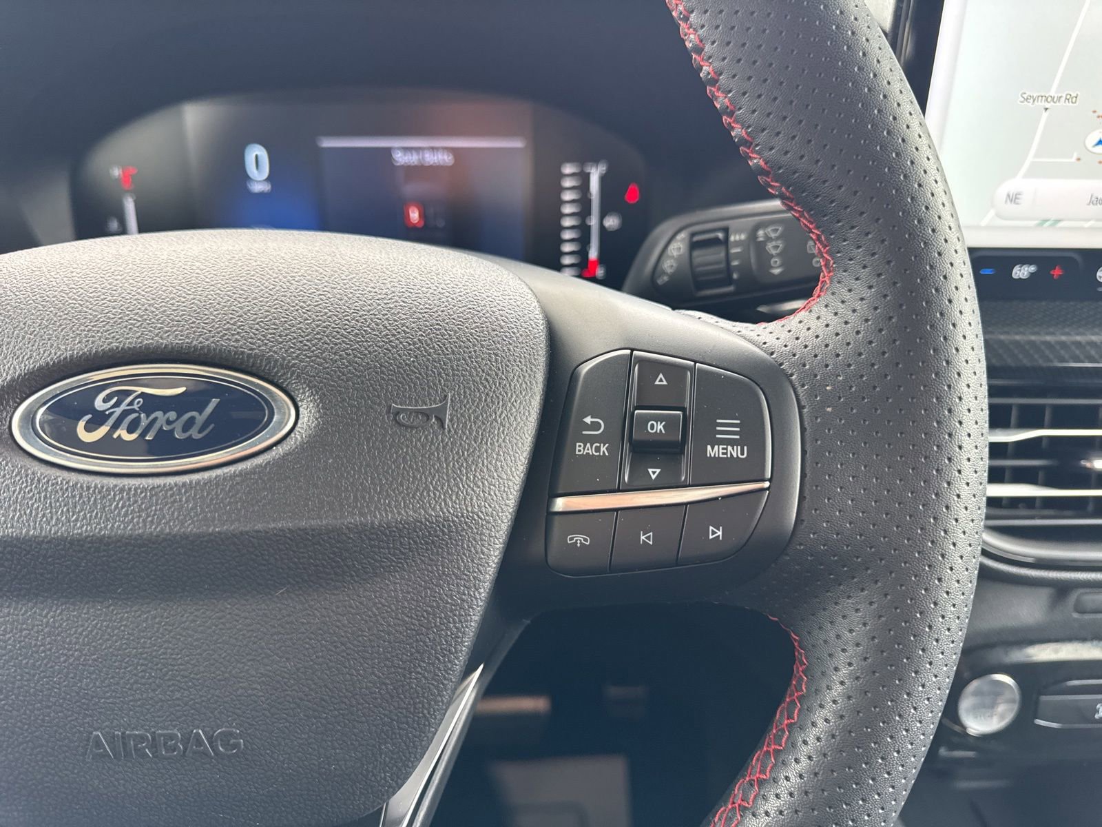 Certified 2024 Ford Escape ST-Line w/ Tech Pack #1 AWD/4WD image 29