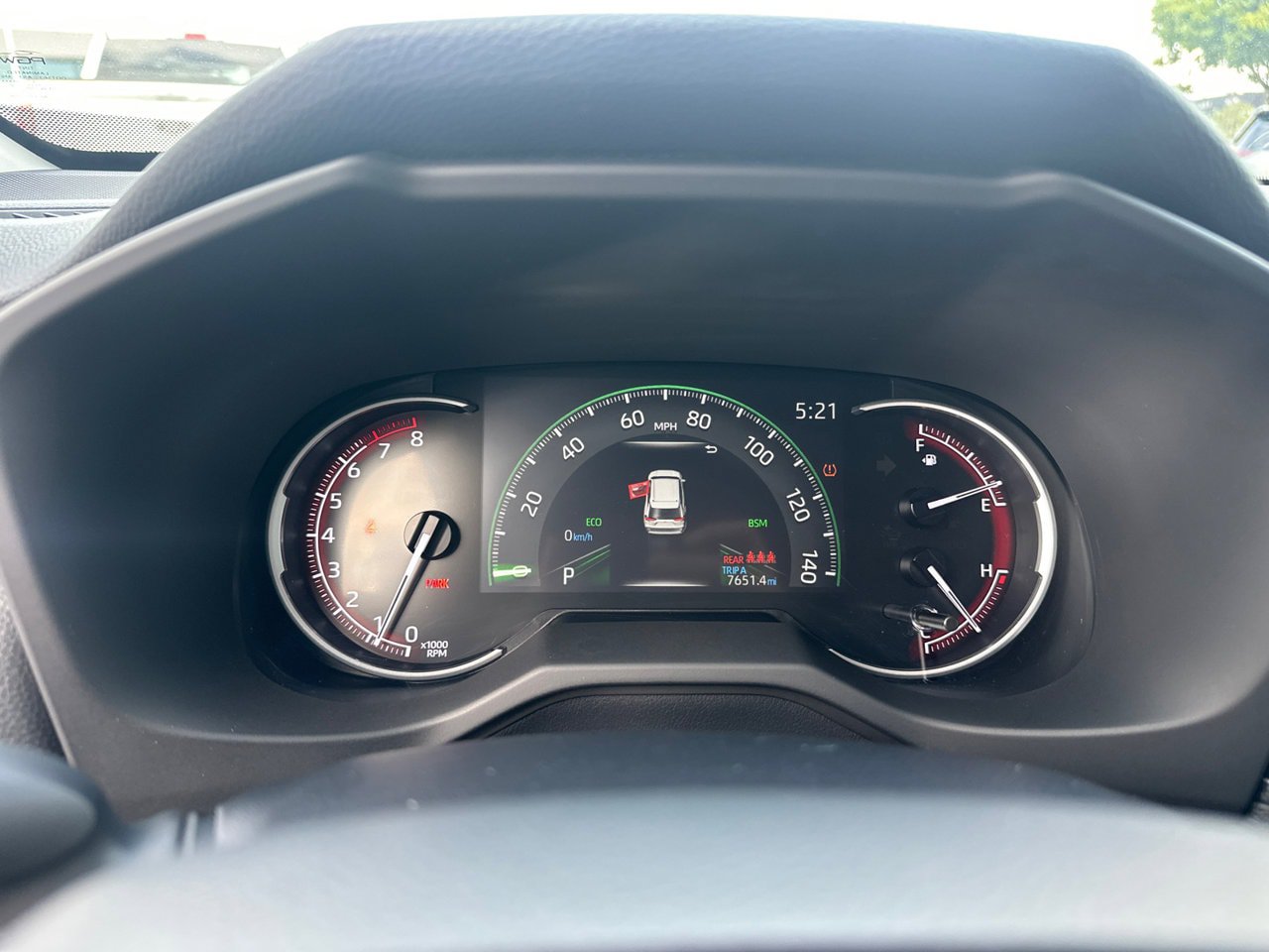 Used 2024 Toyota RAV4 XLE FWD image 28