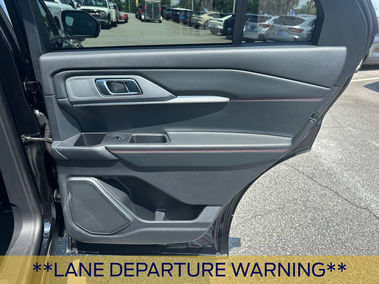 Certified 2026 Ford Explorer ST-Line AWD/4WD image 18