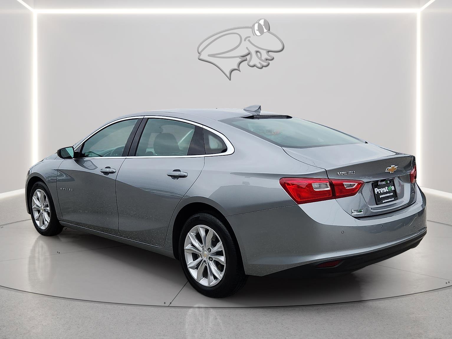 Used 2024 Chevrolet Malibu LT FWD image 3