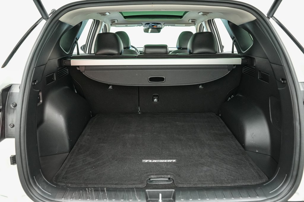 Used 2023 Hyundai Tucson Limited w/ Cargo Package image 20