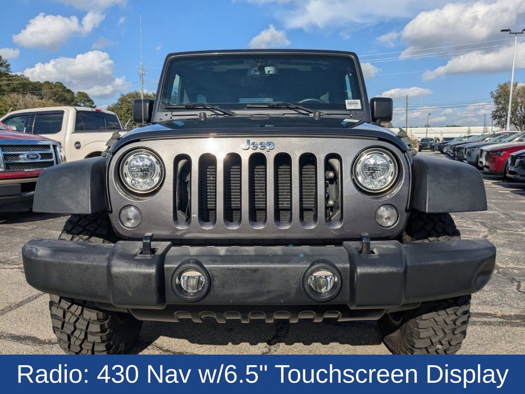 Used 2017 Jeep Wrangler Unlimited Rubicon w/ Connectivity Group image 9