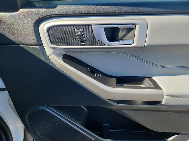 Certified 2023 Ford Explorer XLT w/ Equipment Group 202A image 36