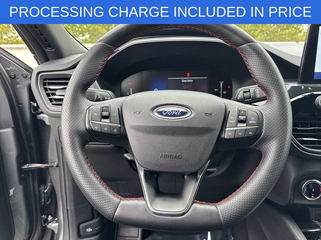 Certified 2025 Ford Escape ST-Line Select AWD/4WD image 6