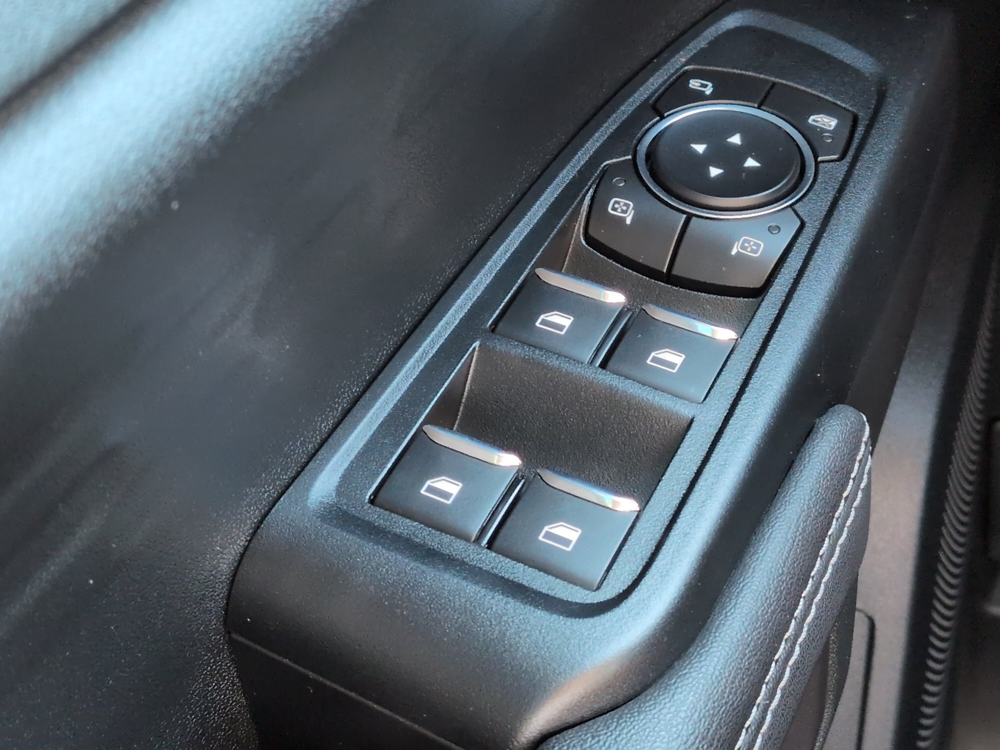 Certified 2024 Ford Ranger XLT RWD image 21