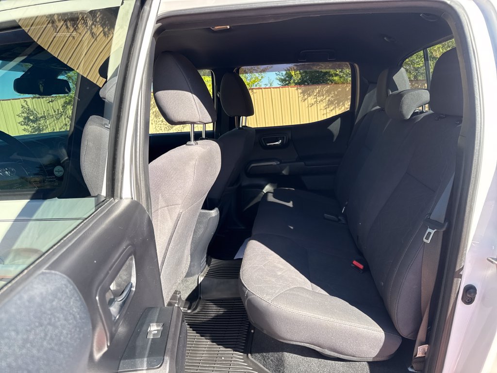 Used 2019 Toyota Tacoma TRD Off-Road AWD/4WD image 20