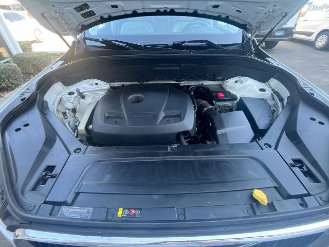 Used 2019 Volvo XC90 T5 Momentum w/ Multimedia Package image 27