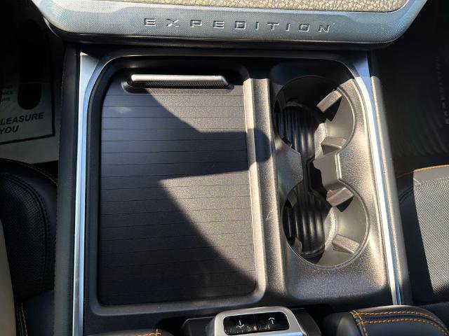 Certified 2025 Ford Expedition Tremor image 37