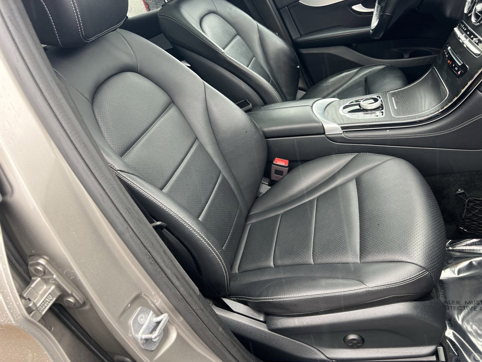 Used 2019 Mercedes-Benz GLC 300 GLC 300 image 26