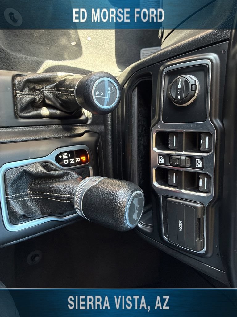 Used 2020 Jeep Wrangler Unlimited Sahara AWD/4WD image 40