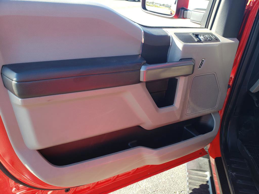 Certified 2020 Ford F350 XLT w/ XLT Value Package image 14