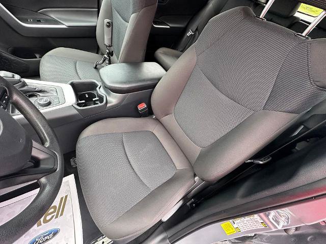 Used 2025 Toyota RAV4 LE AWD/4WD image 14