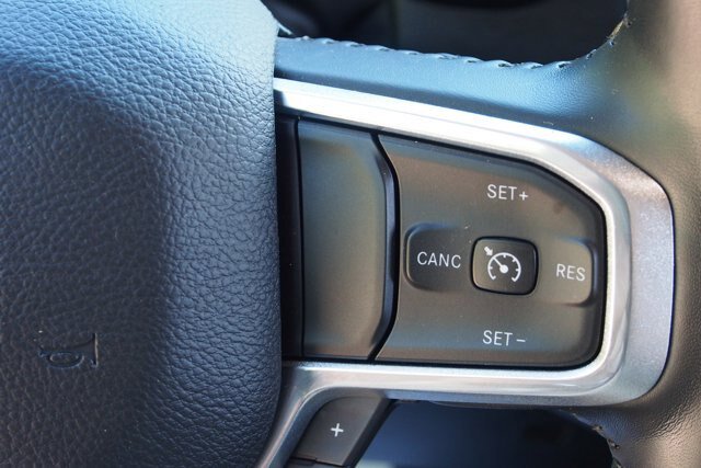Used 2021 RAM 1500 Laramie AWD/4WD image 23